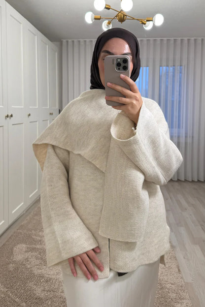 Luna Cape – كاب لونا