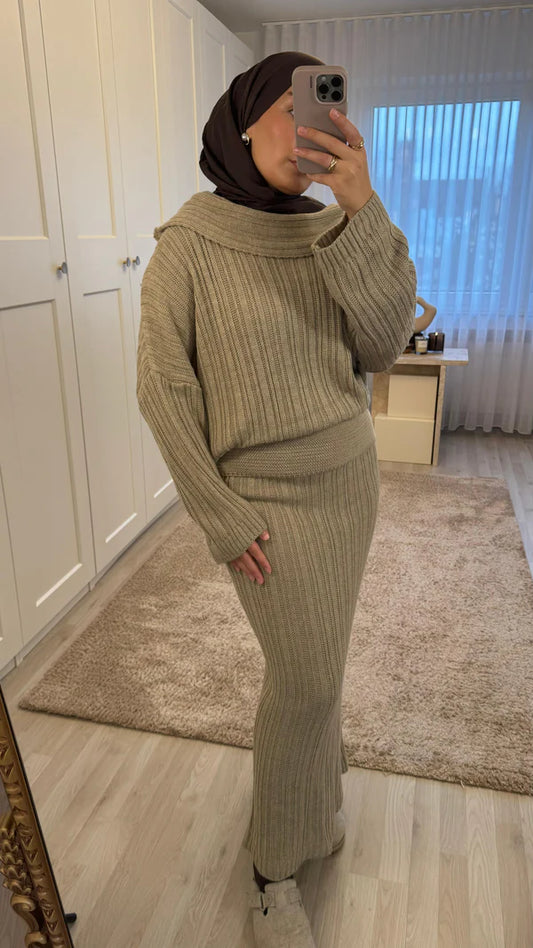 Ensemble Cozy Chic (طقم كوزي شيك)