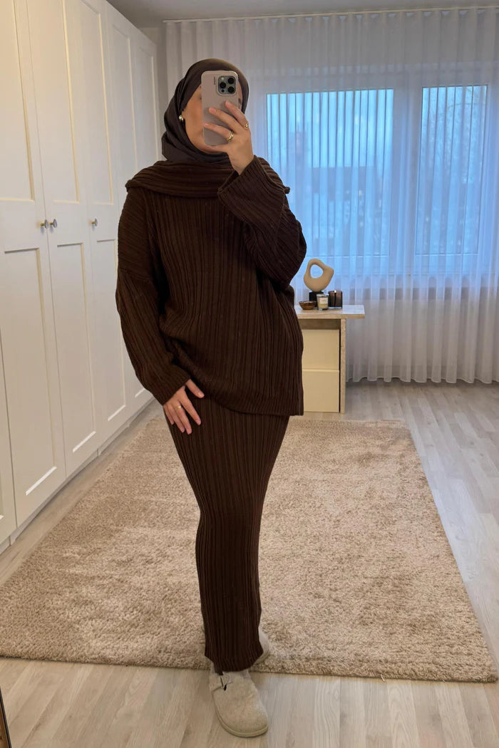 Ensemble Cozy Chic (طقم كوزي شيك)