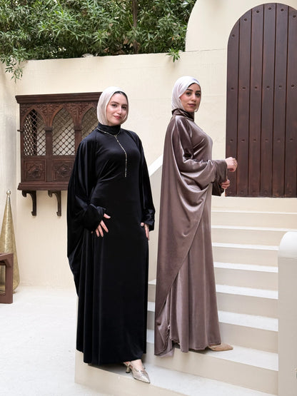 ”عباية “سَهَر