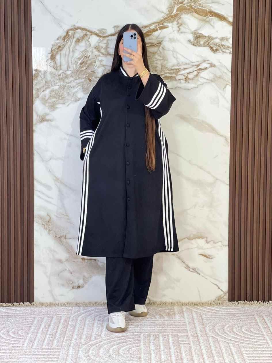 Ensemble Winter Line ( طقم شتوي بخطوط رياضية )