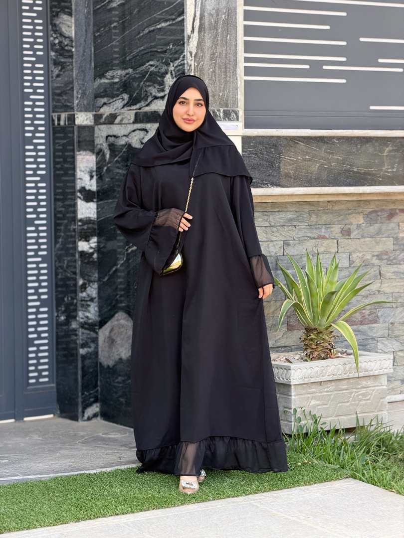 عباءة سيرين — عباءة + شال